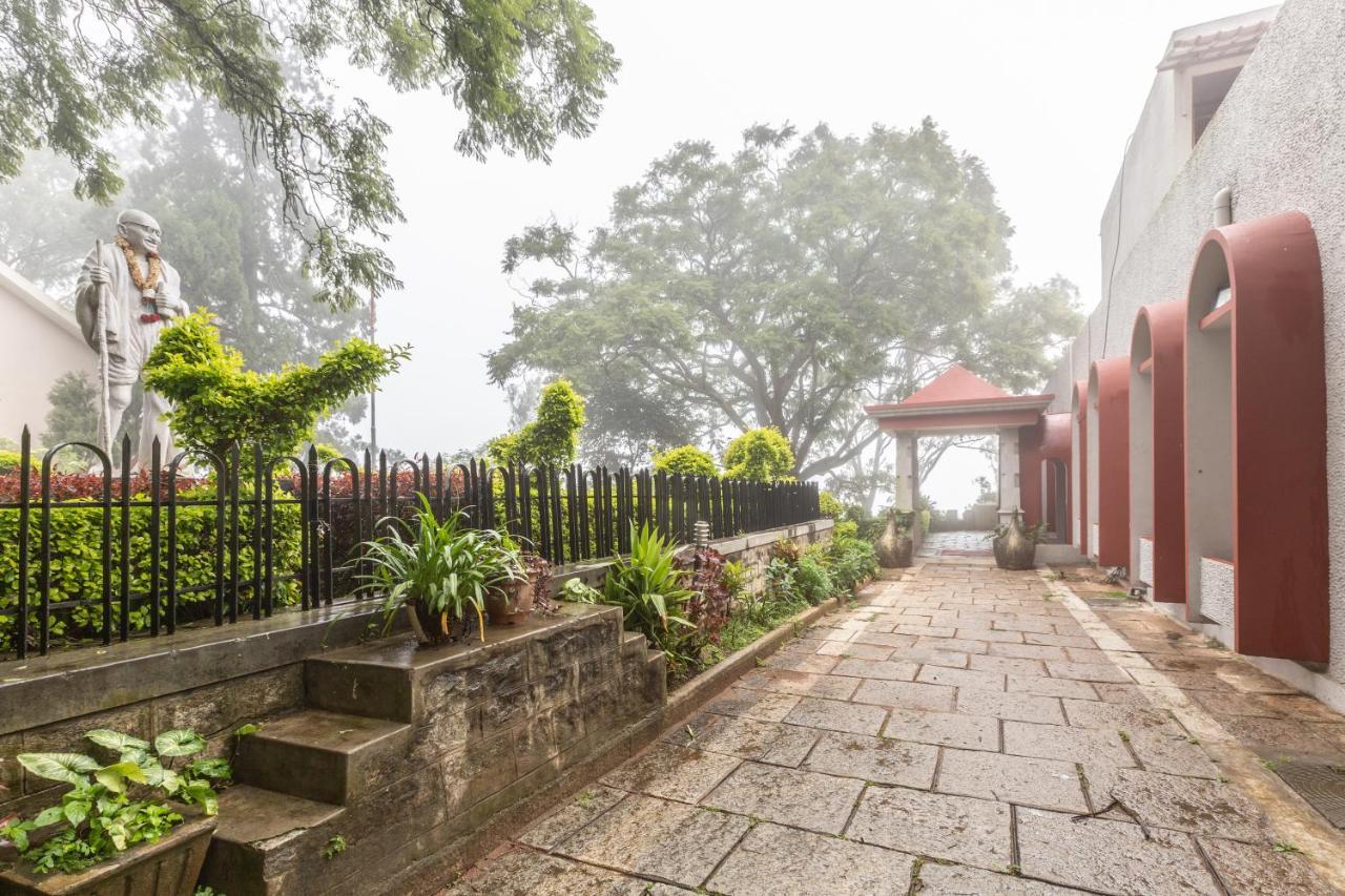 Kstdc Hotel Mayura Pine Top Nandi Hills 외부 사진
