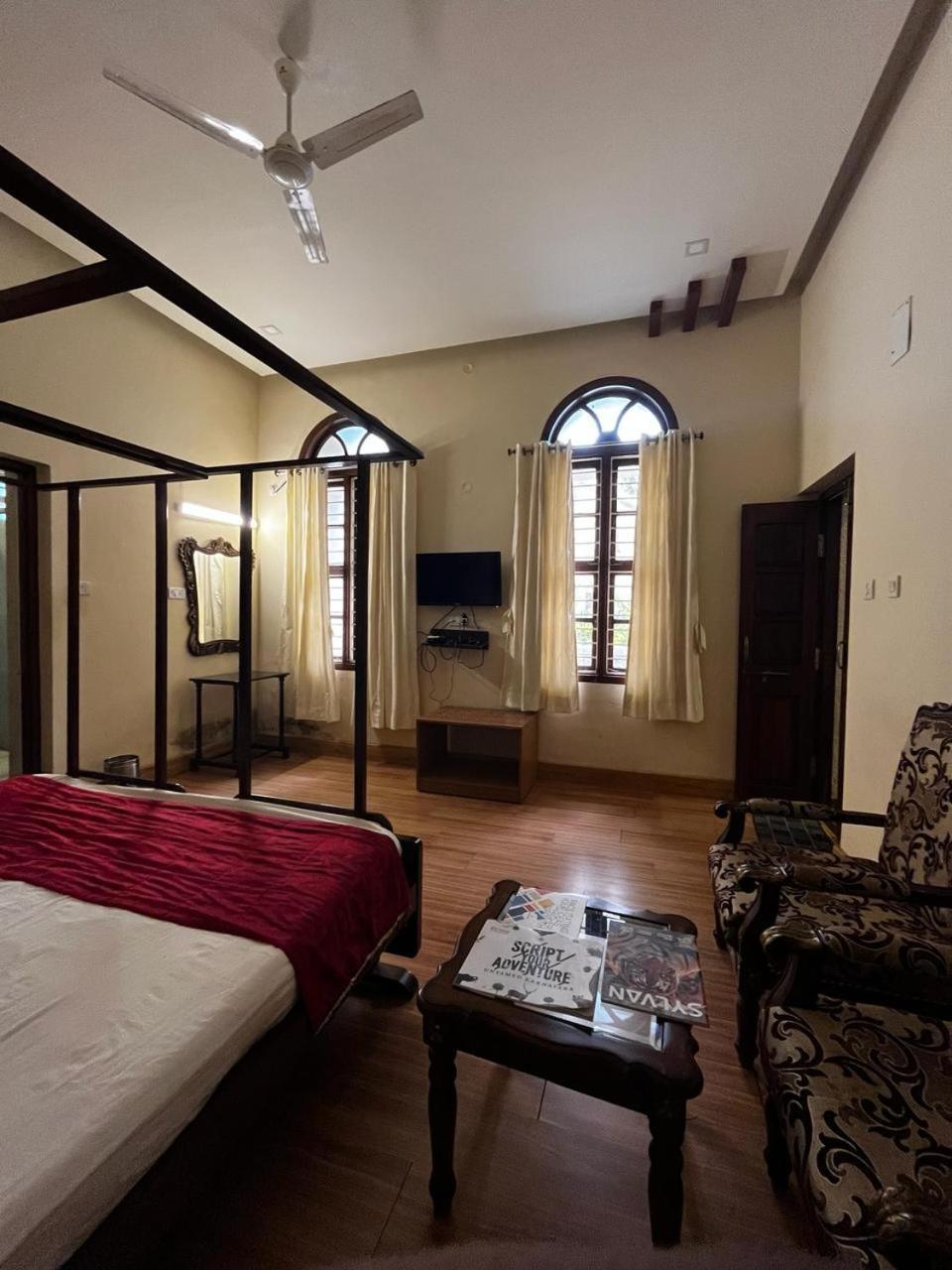 Kstdc Hotel Mayura Pine Top Nandi Hills 외부 사진